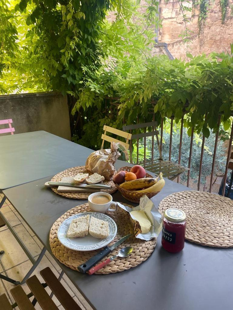 Maison De Provencale 13150 Holiday home Tarascon